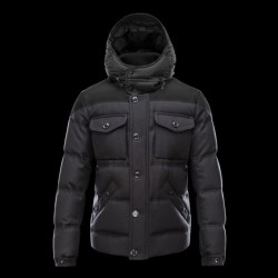 MONCLER REPUBLIQUE 男款