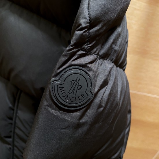 MONCLER 5