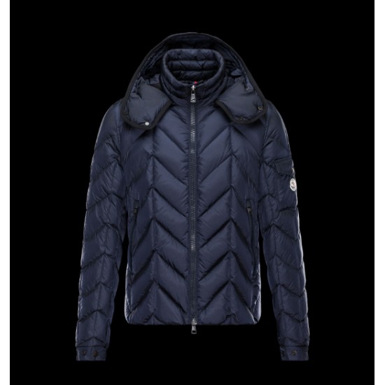 MONCLER BERRIAT 男款