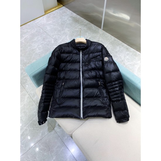 MONCLER  Berriat