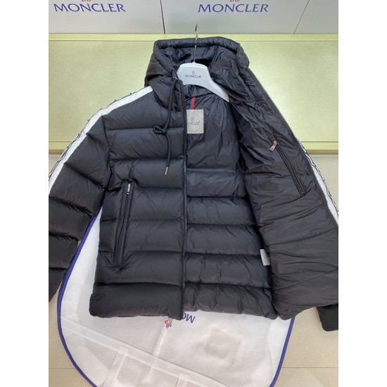 Moncler Stellaire