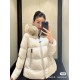 Moncler Laiche