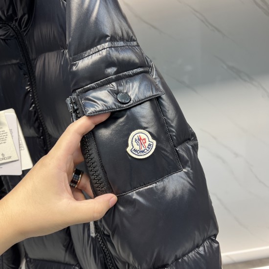 Moncler Moyadons