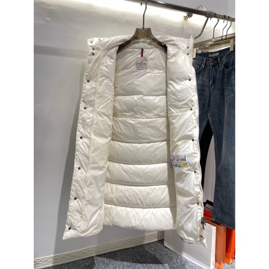 Moncler Cavettaz Long Down Jacket