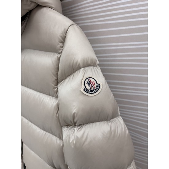 Moncler Suyen