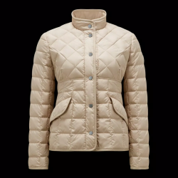 MONCLER COURLIS SHORT DOWN JACKET