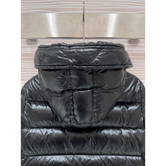 Moncler Suyen