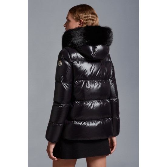 Moncler Laiche