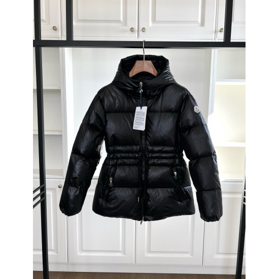 Moncler Taleve