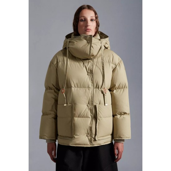 Moncler Sandy