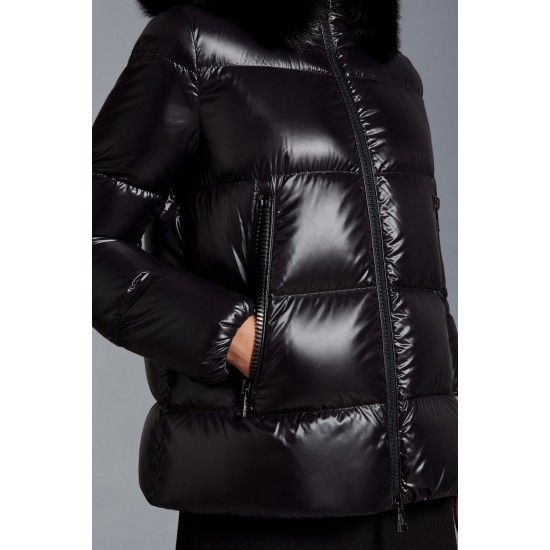 Moncler Laiche