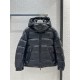 Moncler Maire