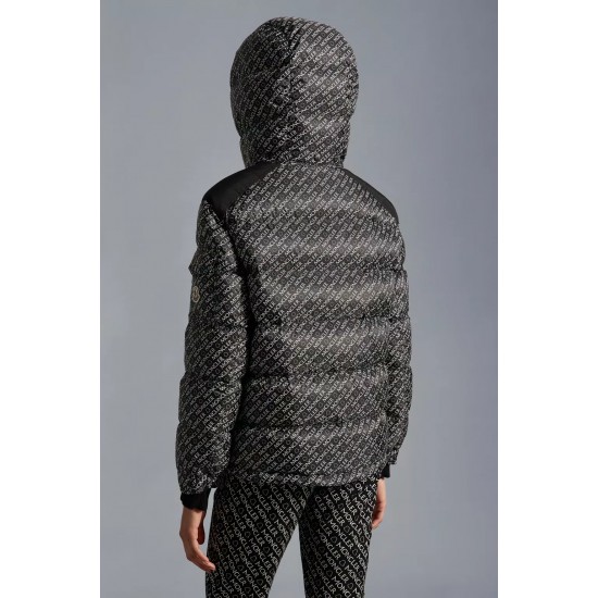 Moncler Maire