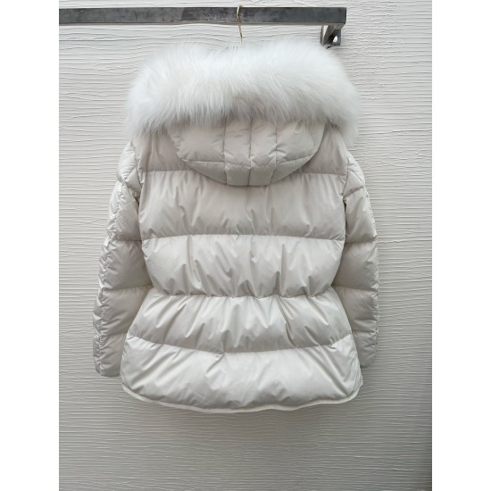 Moncler Locustelle Short Down Jacket