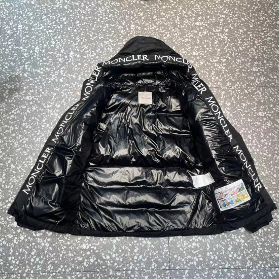 MONCLER MONTCLA