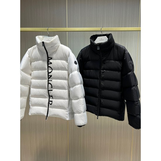 Mocnler Down Jacket M090