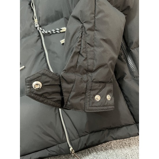 Moncler M073