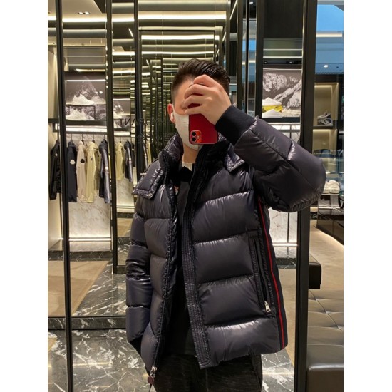 Moncler M061