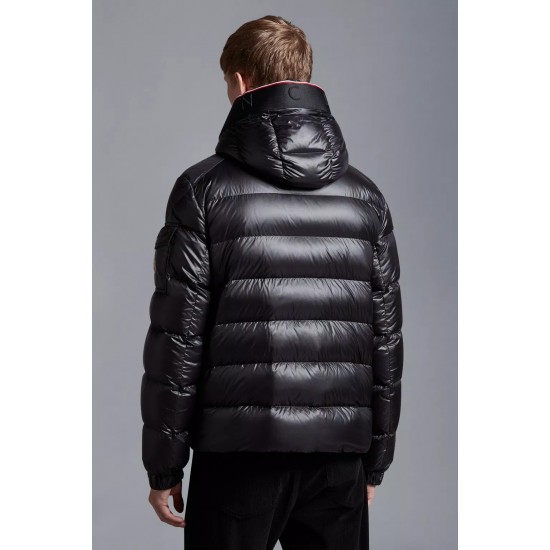 Moncler Pavin Short Down Jacket