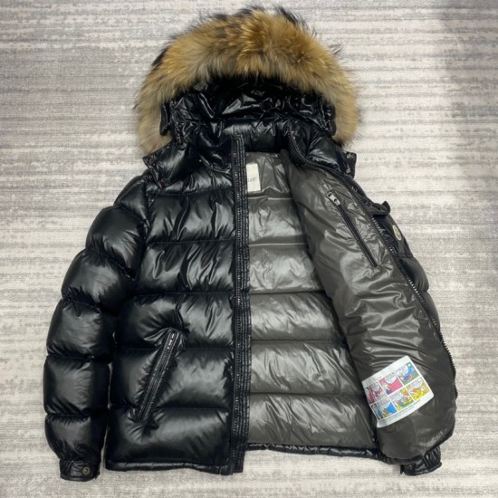 Moncler M011