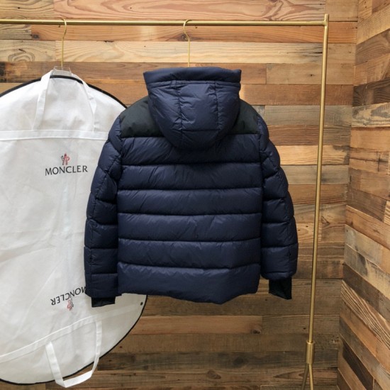 Moncler M082