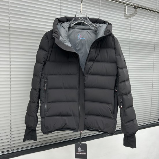 Mon*ler Grenoble Ski Down Short Jacket 001