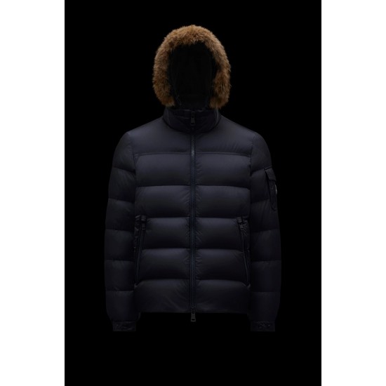 MONCLER Marque