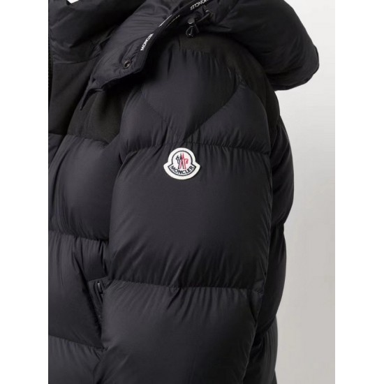 Moncler M056