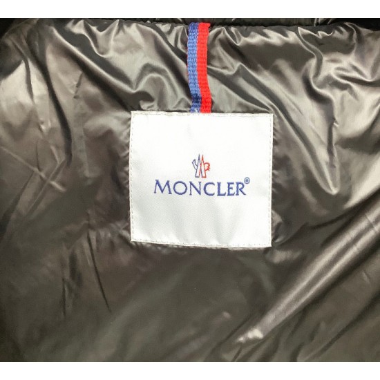 Moncler M045