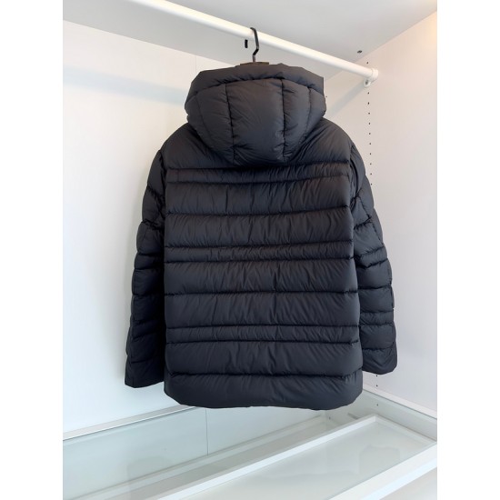 Moncler M081