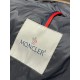 Moncler M022