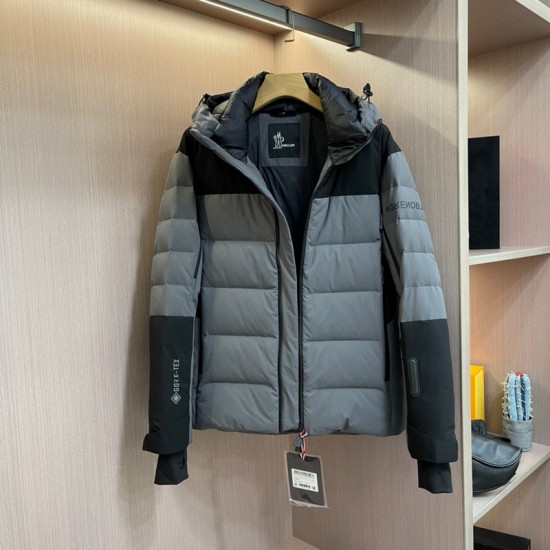 Moncler M060