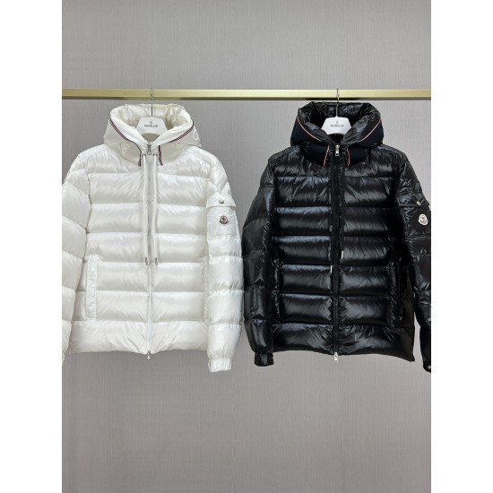 Moncler Pavin Short Down Jacket