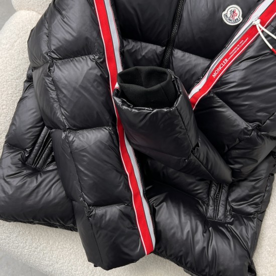 Moncler Dincer