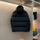 Moncler M057