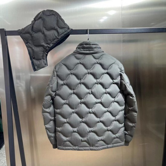 Moncler M009