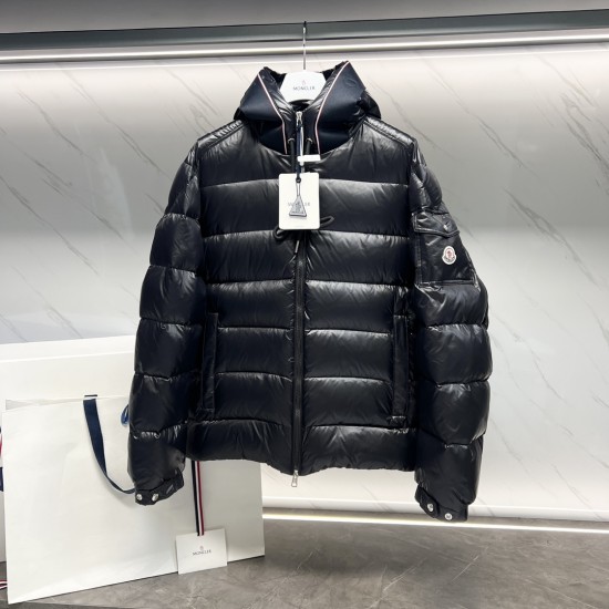 Moncler Pavin Short Down Jacket