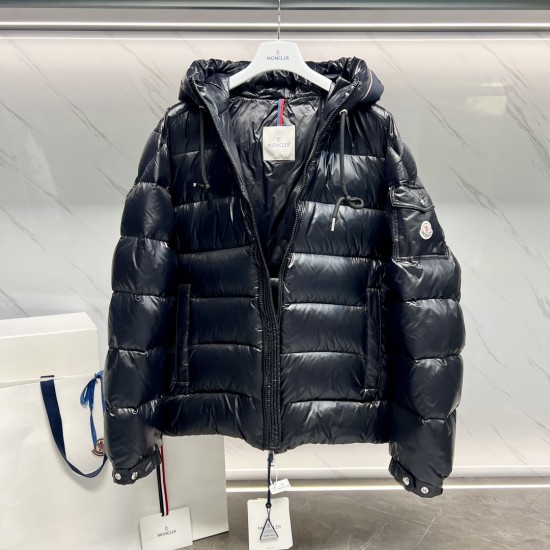 Moncler Pavin Short Down Jacket