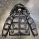 Moncler M083