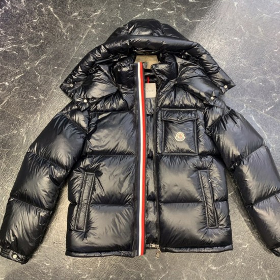 Moncler M083