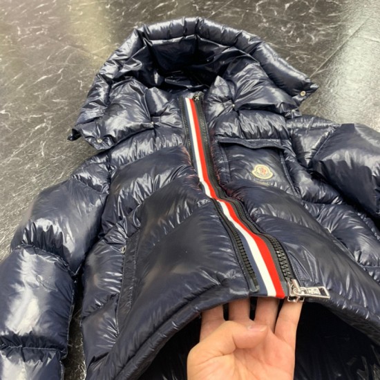 Moncler M083