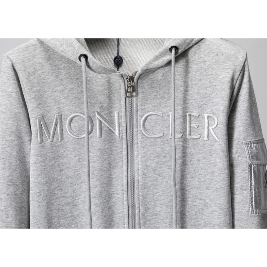 Moncler Suit 002