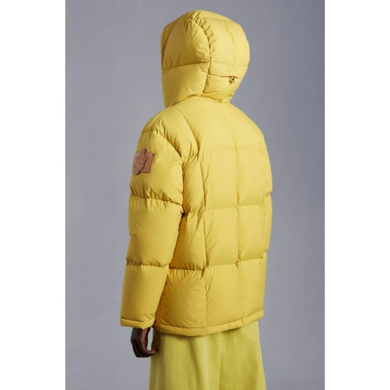 Moncler  Doudoune courte Wintefold