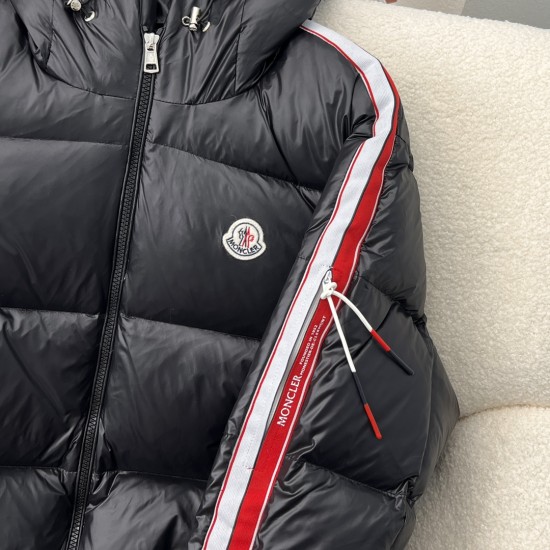 Moncler Dincer