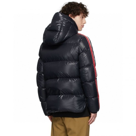 Moncler M055