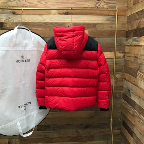 Moncler M082