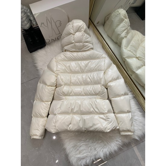 Moncler M008