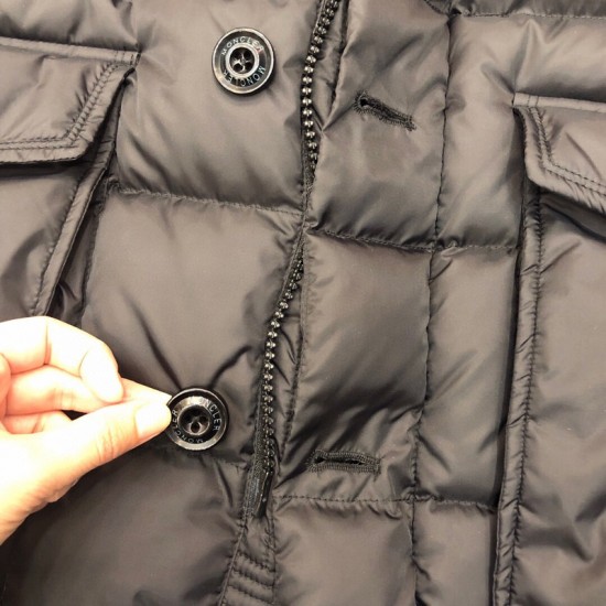 Moncler M076