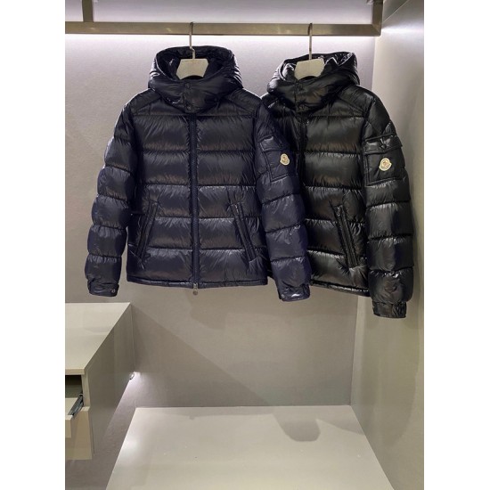 Moncler M010