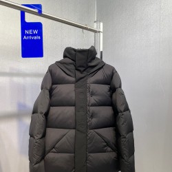 Moncler M047